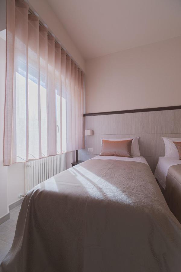 La Maison Di Carla Ancona Bagian luar foto